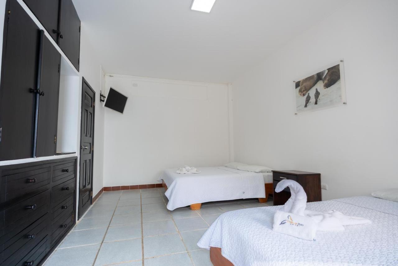 Hotel Pelican Bay Puerto Ayora  Dış mekan fotoğraf