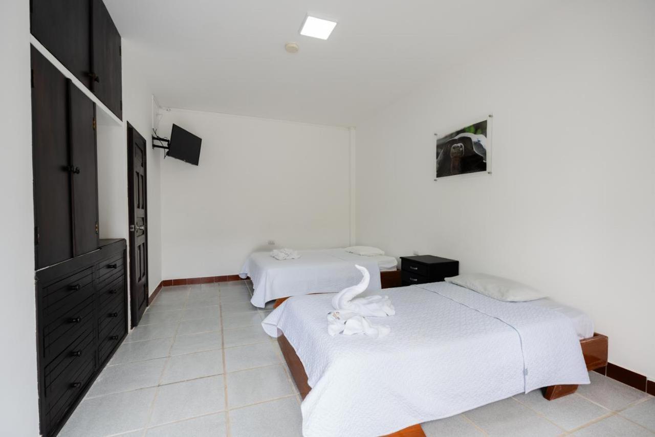 Hotel Pelican Bay Puerto Ayora  Dış mekan fotoğraf