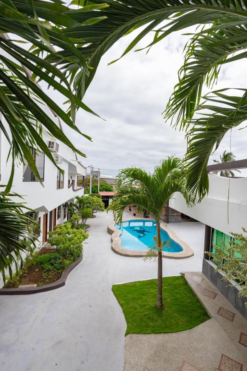 Hotel Pelican Bay Puerto Ayora  Dış mekan fotoğraf