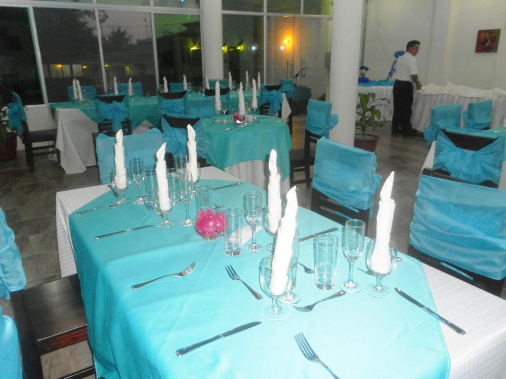 Hotel Pelican Bay Puerto Ayora  Dış mekan fotoğraf
